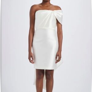 Amsale Ivory Off-the-Shoulder Bow Dress